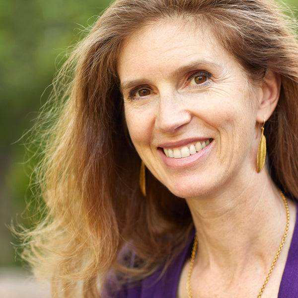Down to Earth: Christina Chrobokowa /
